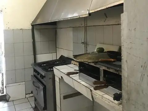 Local en Venta 40 años