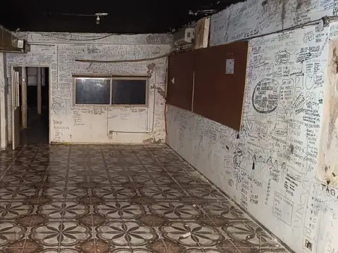 VENTA LOCAL OFICINA GALPON CASCO HISTORICO CABA