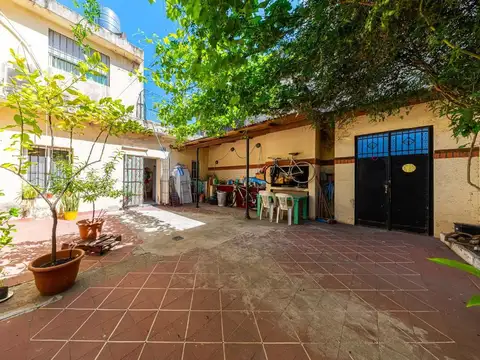 Casa de pasillo en venta 3 dormitorios + comodín