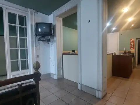 EXCLUSIVO PISO 350 m2  alquiler comercial