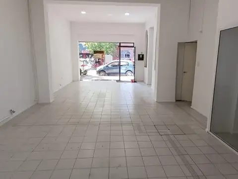 Local en Alquiler 40 años