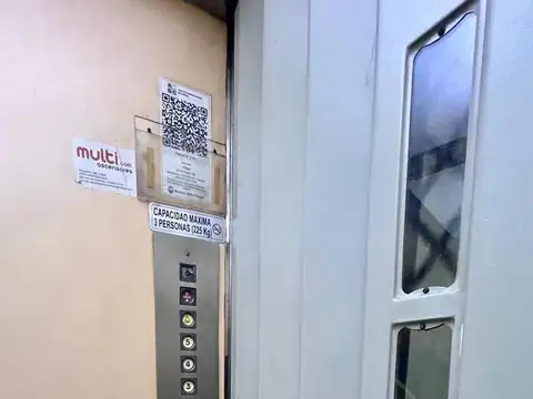 COCHERA FIJA CUBIERTA GALLO 1581 5° NIVEL, RECOLETA, VENTA