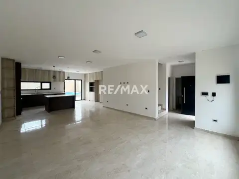 Casa en Venta 1 año