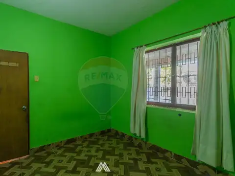 Casa 4 ambientes con 1 baño