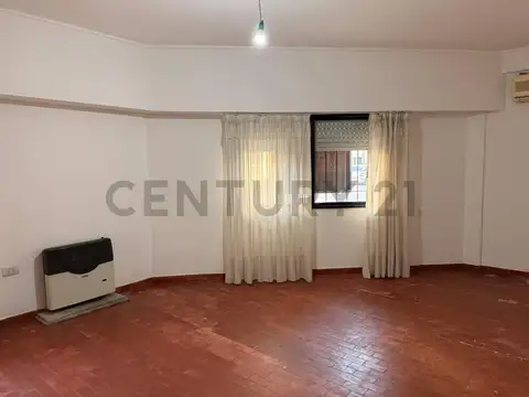 Departamento en Alquiler de 5 ambientes