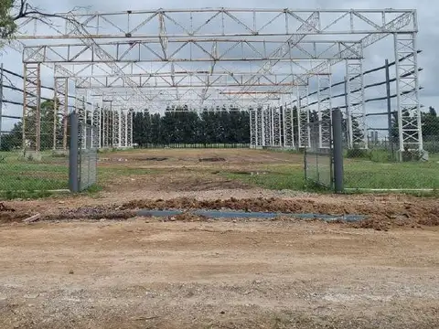 Galpon en Venta en Zarate, USD 2.160.000