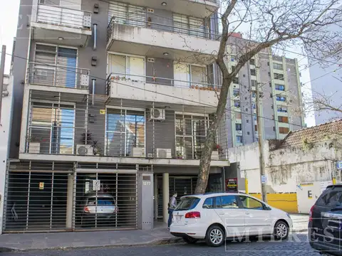 Moderno monoambiente en venta en San Fernando.
