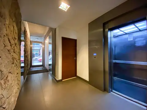 local importante superficie planta baja centro zona comercial apto gastronómico consultorios