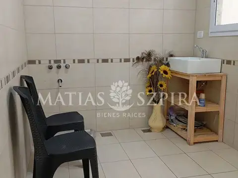 ALQUILER LOCAL CASEROS