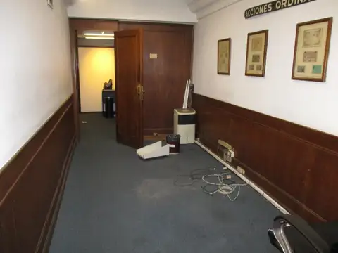 Oficina en Venta 50 años