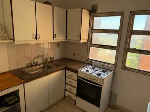 Departamento 3 ambientes con 1 baño