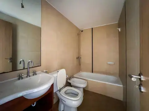 Departamento en Alquiler en Echesortu, $ 380.000