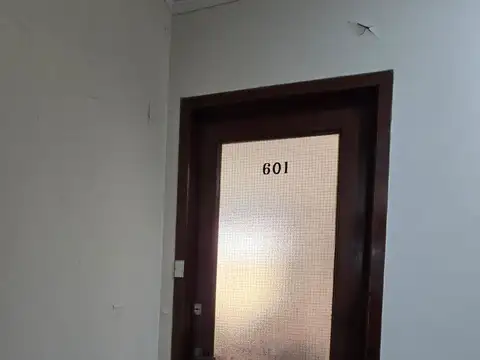 Oficina en Alquiler 70 años