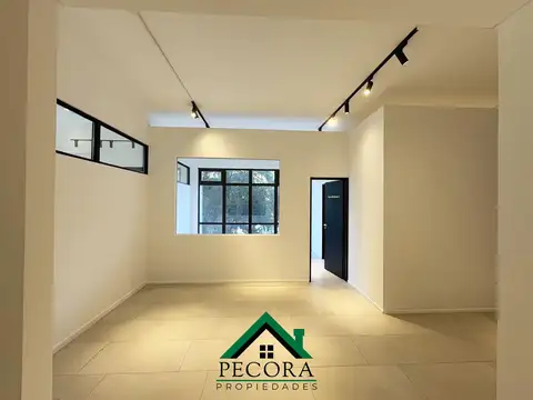 Oficina en Alquiler en Presidente Derqui, USD 870