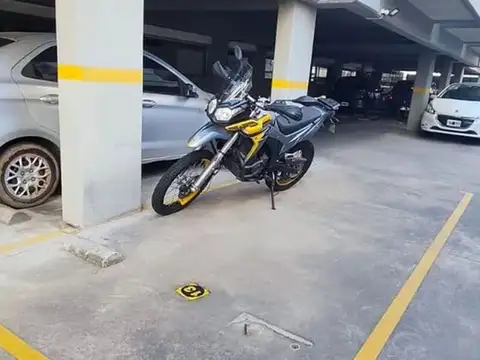 Venta cochera Olivos