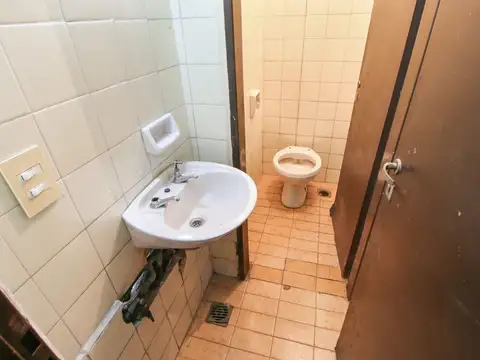 Oficina Monoambiente con 2 baños