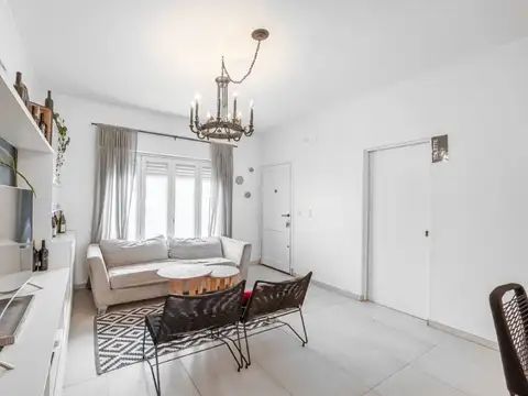 Depto Tipo Casa en Venta de 4 ambientes