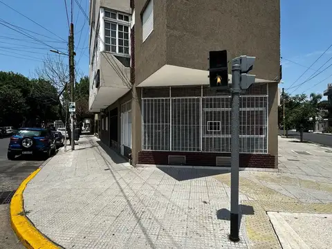 local en excelente ubicación