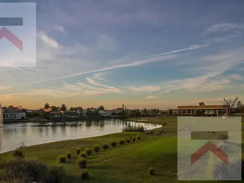 Terreno en Venta 46  mts Fondo