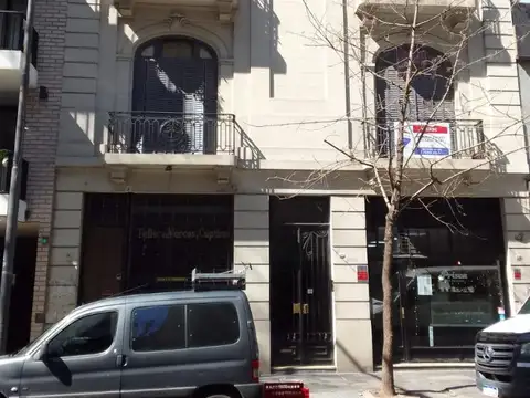 Alberti 300 , Piso 2