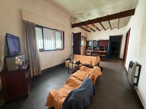 Gobernador General Ramón Balcarce 1000