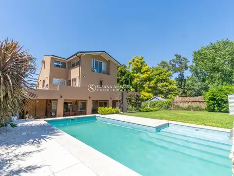 Casa  en Venta en La Colina, Tigre, G.B.A. Zona Norte