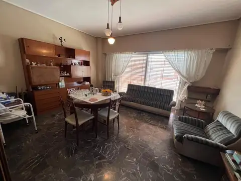 Venta PH de 4 ambientes en Villa Dominico