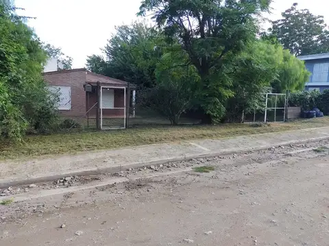 Casa en Venta en Parque Lujan, USD 82.000