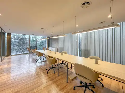 Oficina de diseño en edificio de categoría en la zona de Countries