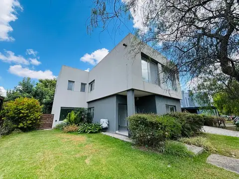 VENTA CASA EN SAN MATIAS LOTE INTERNO