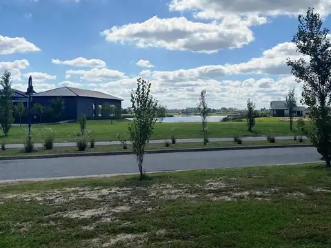 Lote en Venta Interno Naudir Escobar