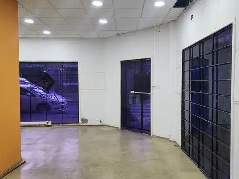 Local en Venta en San Fernando Vias  /  Centro, USD 130.000