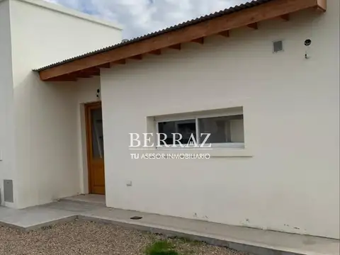 Casas venta 4 ambientes en El Aljibe Manzanares Pilar lote de 475 m2