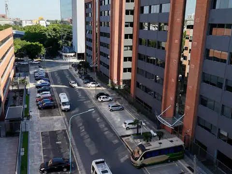 Panamericana y San Lorenzo - Olivos Oficinas Triple A