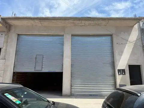 Local en Alquiler en Grand Bourg, $ 1.950.000