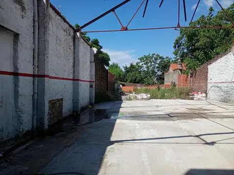 Leandro N. Alem 1100