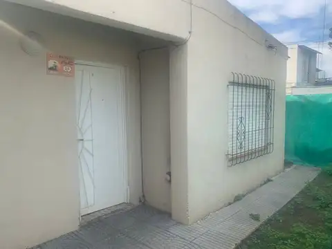 Depto Tipo Casa en Venta de 2 ambientes
