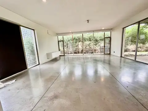 Casa en Alquiler al Oeste