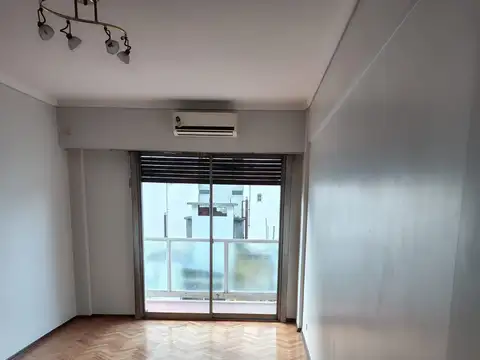 Departamento en Alquiler en Caballito, $ 590.000