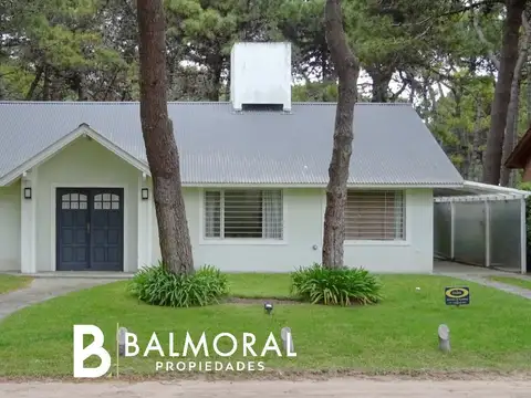 Casa en Alquiler - Zona Norte Tennis / REF: 8036