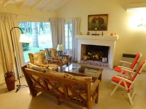 Casa en Alquiler Temporal en Pinamar, USD 0