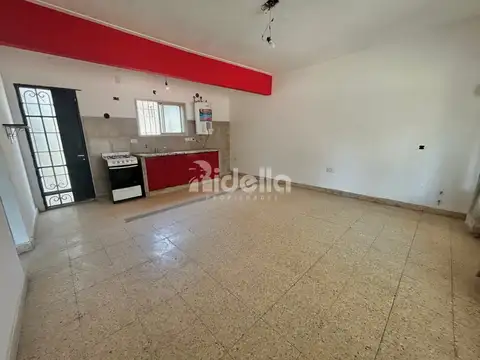 Depto Tipo Casa en Venta 54 años