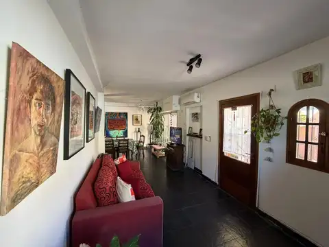 PH 5 AMBIENTES EN LA BOCA CON COCHERA