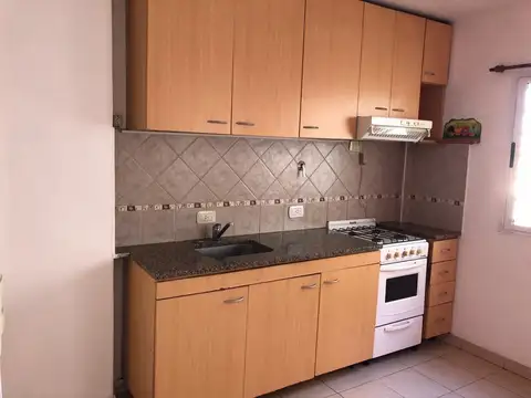 Departamento en Alquiler en Ramos Mejia Sur, $ 510.000