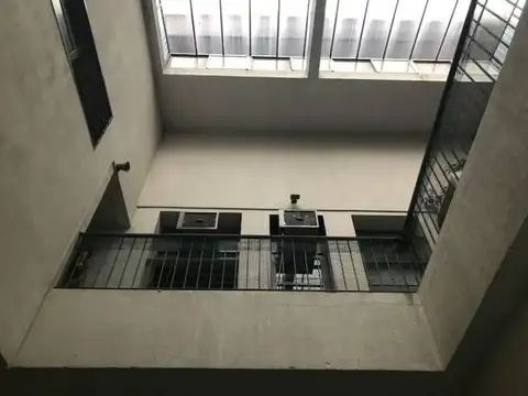 Av. Belgrano 964 - Alquiler de Edificio en Block