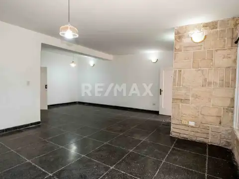 Casa en Alquiler 58 años