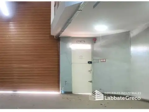 Galpon en Venta 8,66  mts Frente