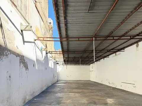 Galpon en Venta 7  mts Frente