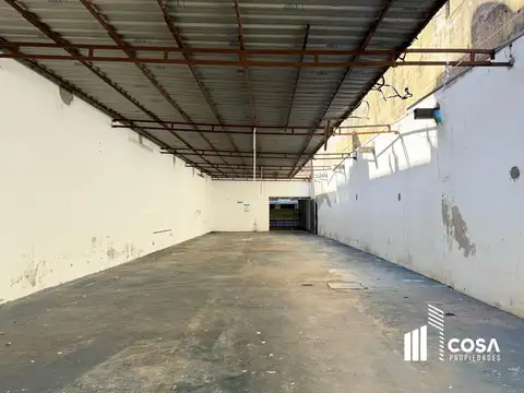 Venta galpón y oficina Centro ubicación estratégica