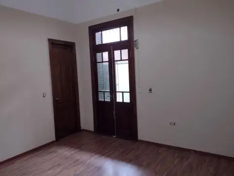 Depto Tipo Casa 2 ambientes con 1 baño